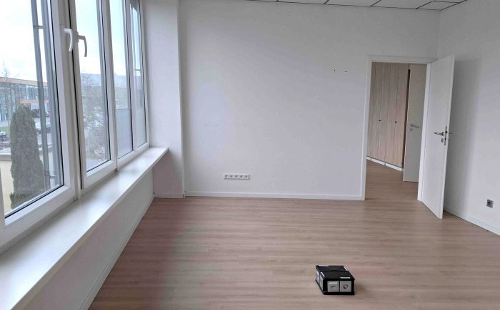 Büro Immobilie in Baden Baden zu mieten - helle und angenehme Arbeitsatmosphäre